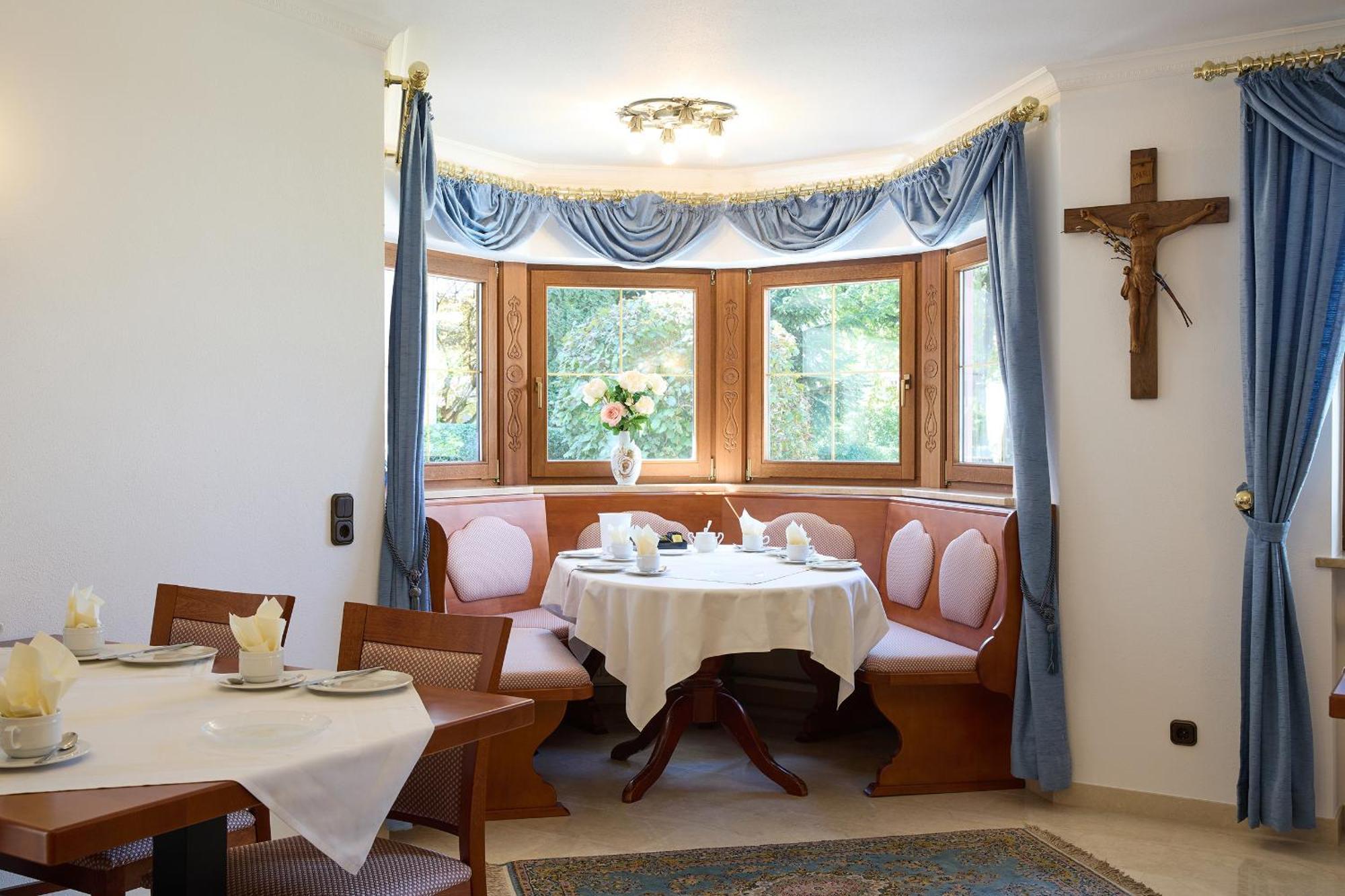 Hotel Garni Demmel Bruckmühl Esterno foto